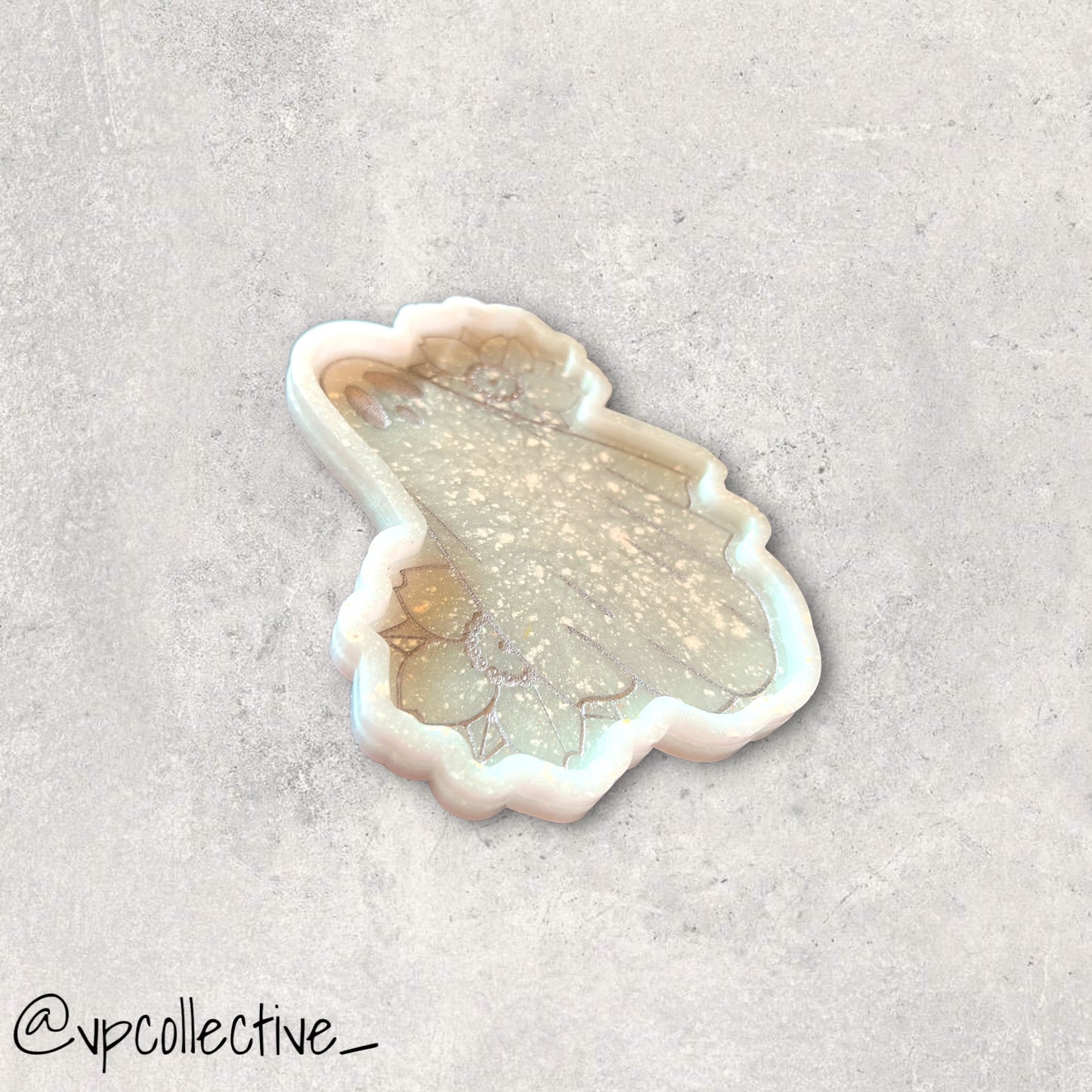 Ghost White Floral Ghost Catch All Tray