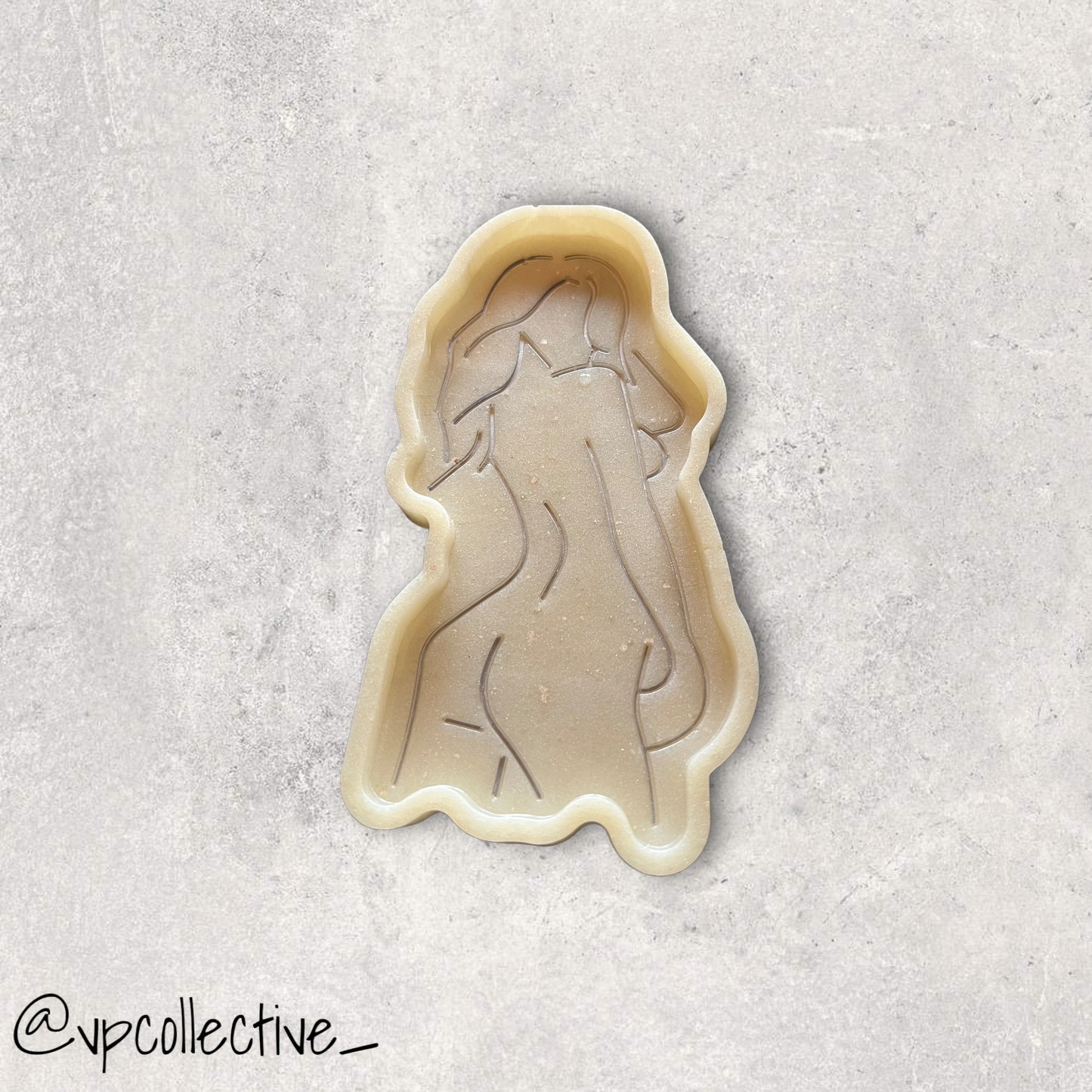 Beige Look Over The Shoulder Mini Tray