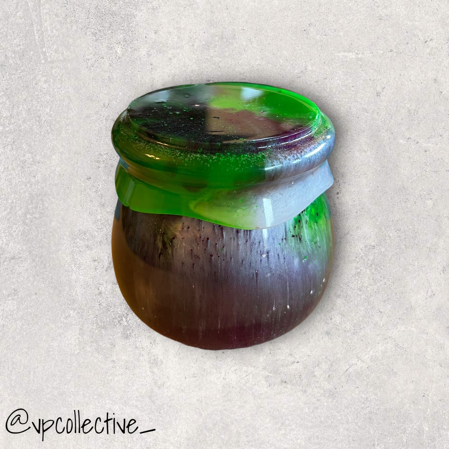 Beetlejuice- Jar with Threaded Lid