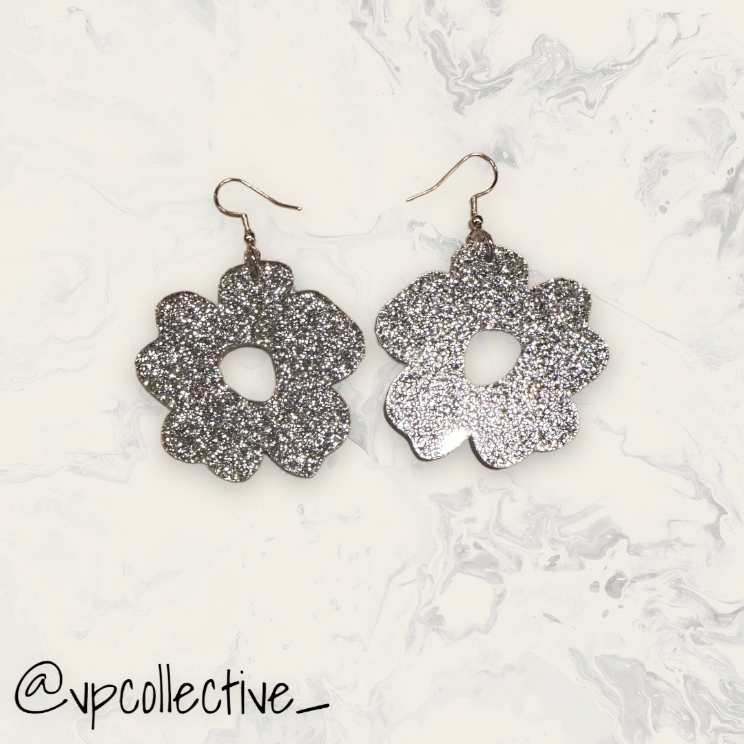 Silver Retro Flower Earrings