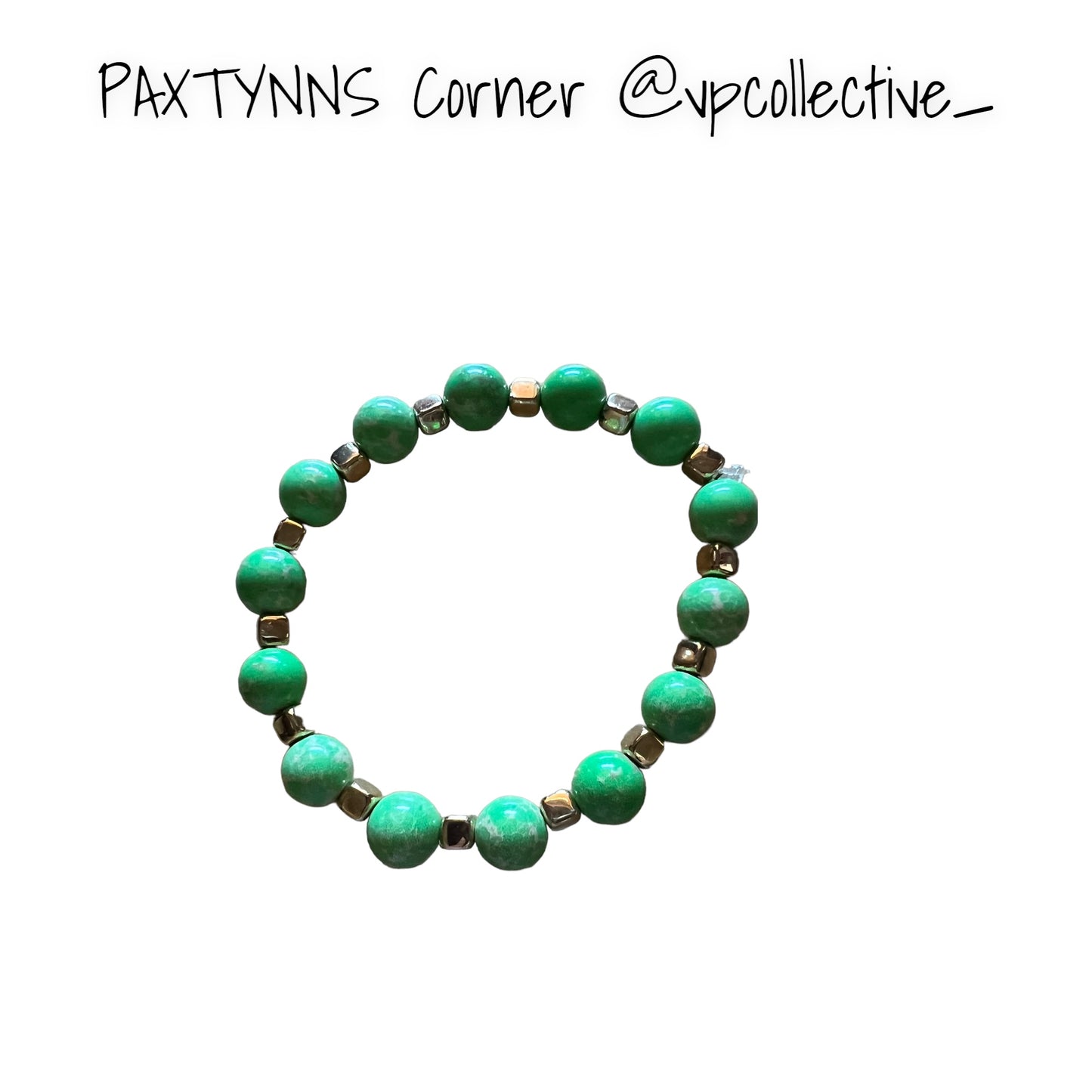 Green Stone with Gold Accents Bracelet - PAXTYNNS CORNER