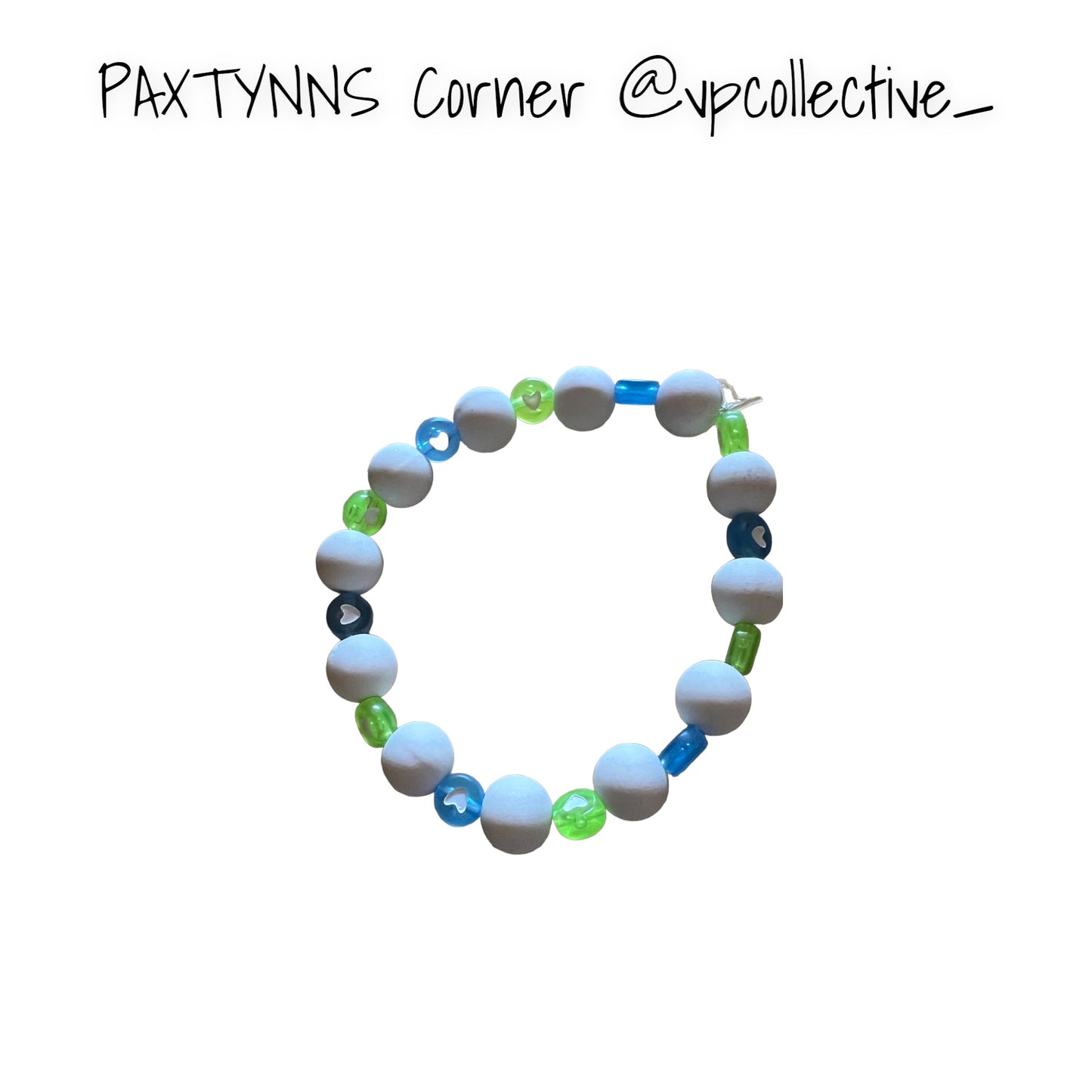 White with Seahawks Hearts Bracelet - PAXTYNNS CORNER