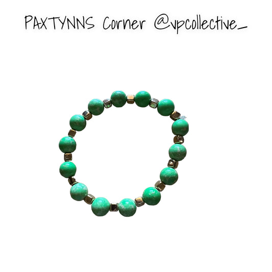 Green Stone with Gold Accents Bracelet  -  PAXTYNNS CORNER